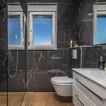 Valentina Holiday home Galizana