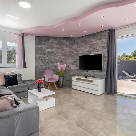 Holiday home Valentina Galizana